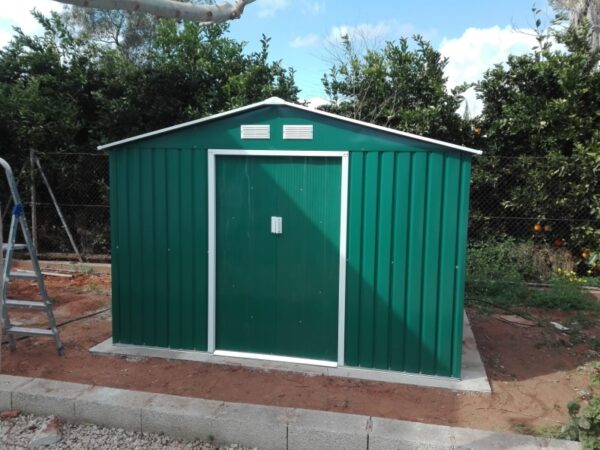 Outsunny 9ft x 6ft Metal Garden Shed - Green with Foundation Grid