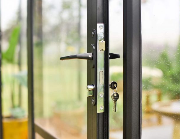 Palram 10x20 Aria Greenhouse - Black (Clear Glazing) - Image 7